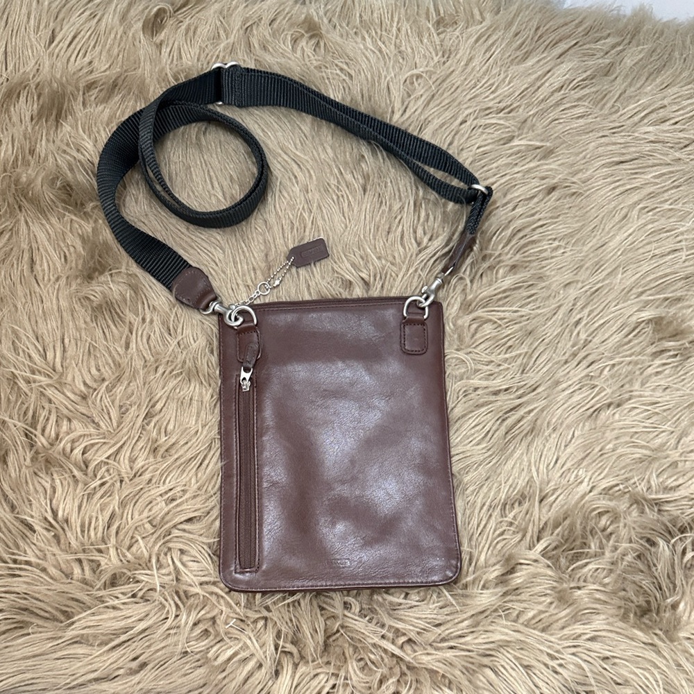 RARE Coach Brown Leather Crossbody Bag - Picture 3 of 7